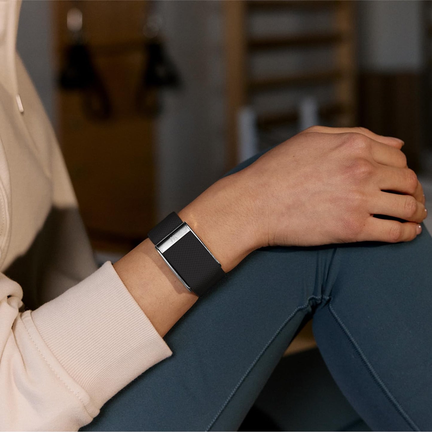 WHOOP Life – 12-Month Membership – MG Device – Health & Fitness Tracker – Blood Pressure Insights, Activity Tracking – ECG Software – 14+ Days Battery Life