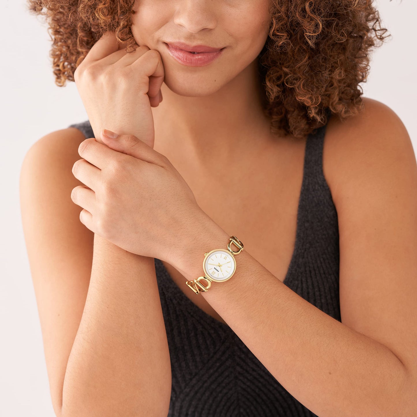 Fossil Women's Carlie Quartz Stainless Steel Three-Hand Dainty Gold Chain/White Watch, Model ES5272